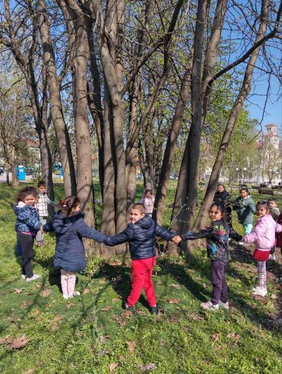 С любов към природата: ДГ "Слънце" отбеляза Седмицата на гората  17