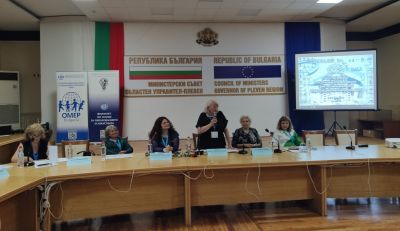 Проектните дейности на ДГ "Слънце" - град Левски бяха представени на Национална кръгла маса за иновации в предучилищното образование 7